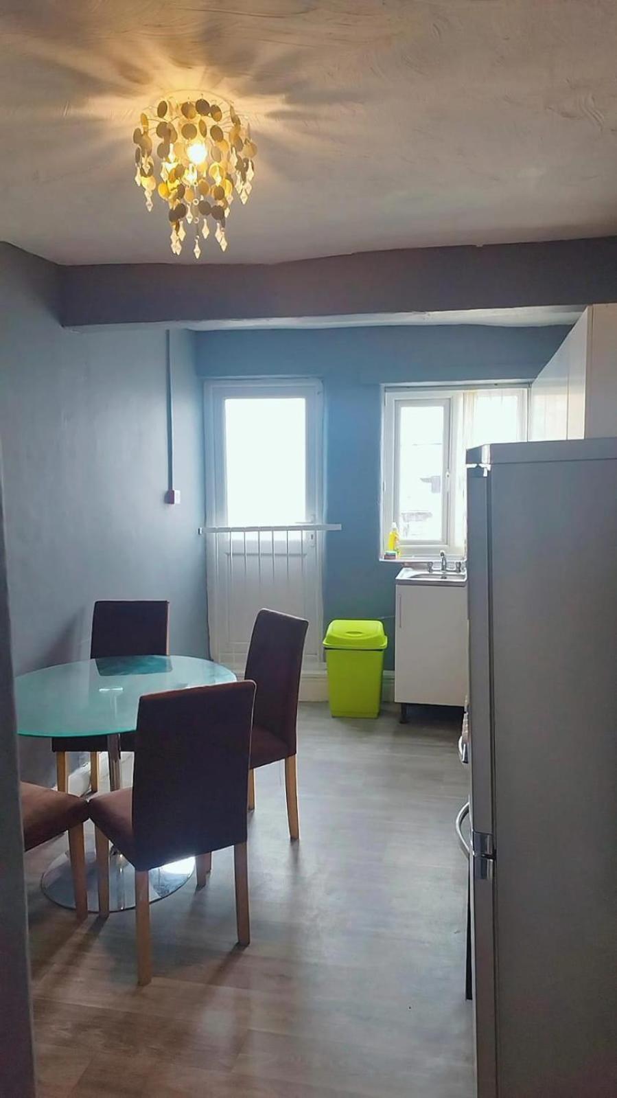 Rhyl Aparthotels Esterno foto